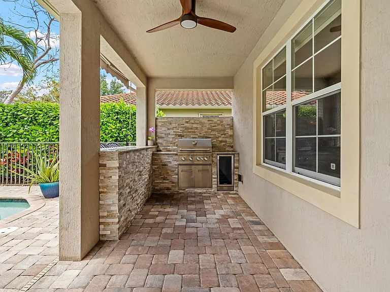 10652 Ivanhoe Ln — Photo 10