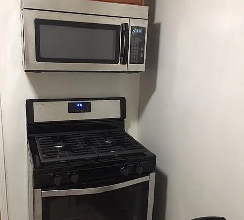 5th image of 1111 Pico Blvd APT B