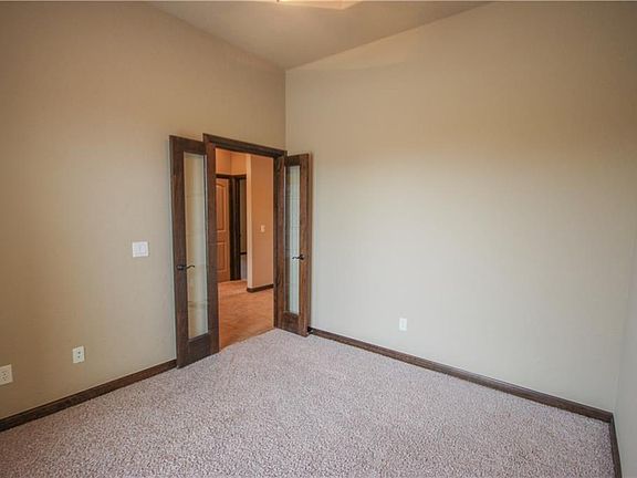 4th image of 3200 SW 139th St