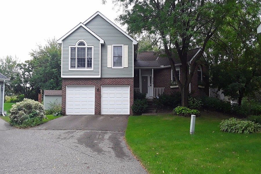 1st image of 5062 Arrowood Ln N