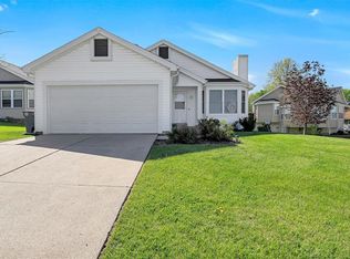 19 Aspen Pointe Dr, Saint Peters, MO