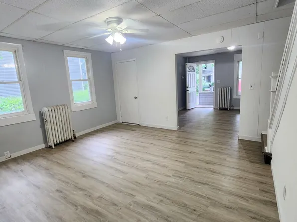 118 Division St, Kingston, PA 18704