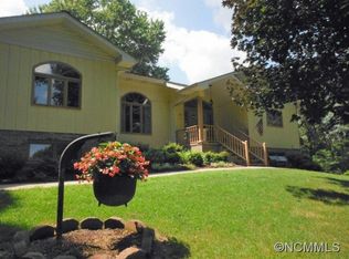 401 Nelson St, Clyde, NC 28721