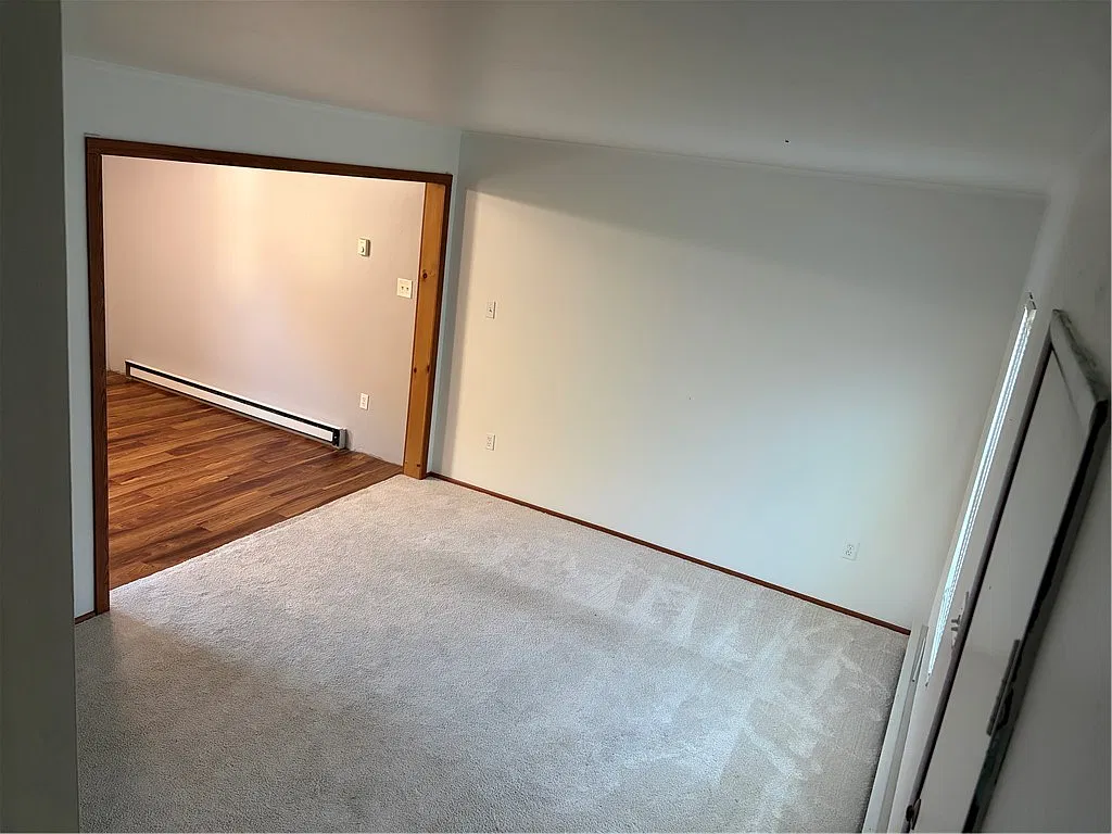 2 bed, $800 — Photo 3
