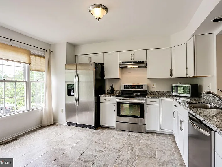 6212 Briar Ct — Photo 6