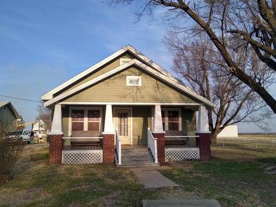 1942 Narrow, Marion, KS, 66861