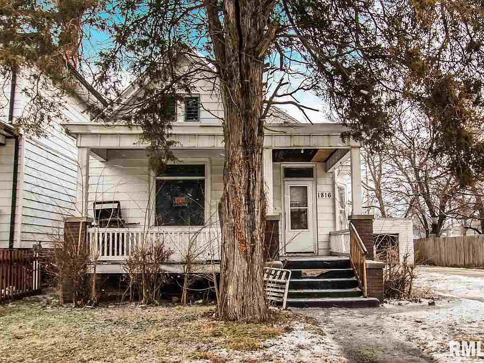 2nd image of 1816 N Gale Ave