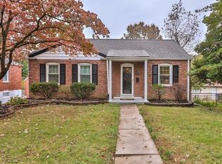 7044 Rhodes Ave, Saint Louis, MO 63123
