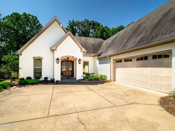 711 Chickasaw Dr S, Flowood, MS 39232