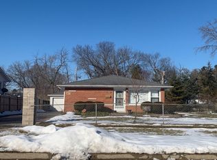 2016 Carmel Blvd, Zion, IL