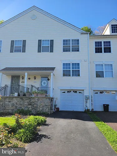 4590 Louise Saint Claire Dr Photo 1