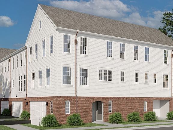 2nd image of 806 Gillian Ln