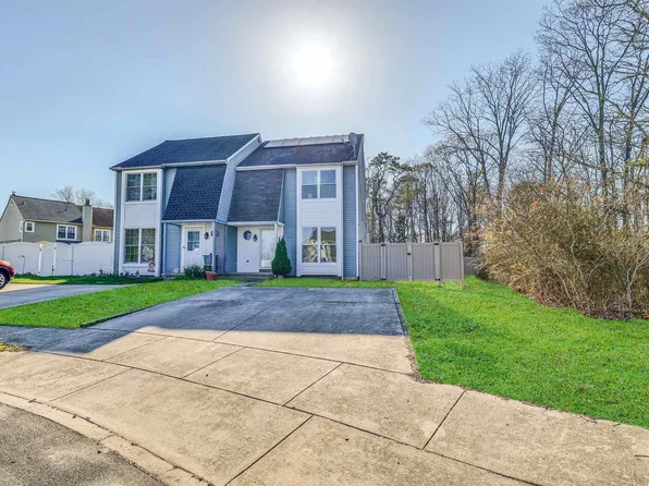 6 Fox Tail Ct, Somers Point, NJ 08244