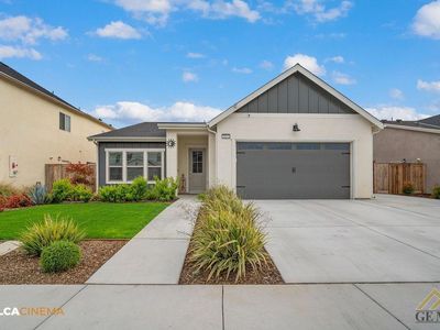 9013 Pine Breeze Ln, Shafter, CA, 93263