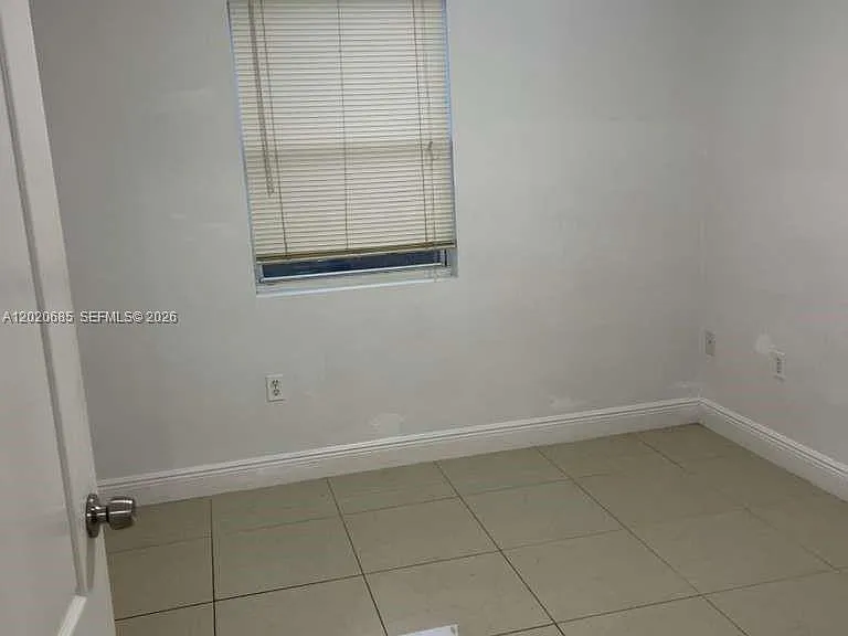 3810 SW 29th St #3810 — Photo 6