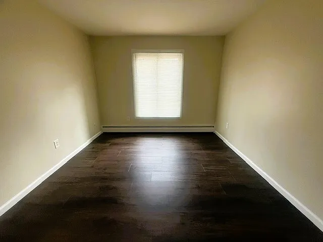 Burnet Park Apartments — Photo 15
