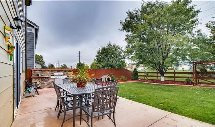 3802 Gardenwall Ct — Photo 9