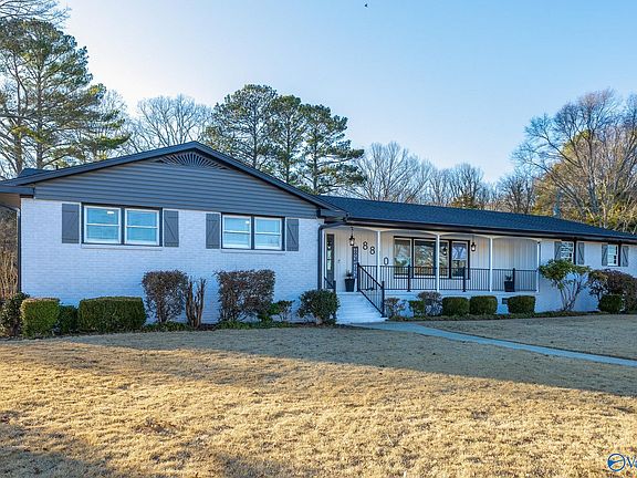 5th image of 8810 Bridlewood Dr SE