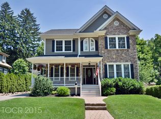 126 Irving St, Midland Park, NJ 07432