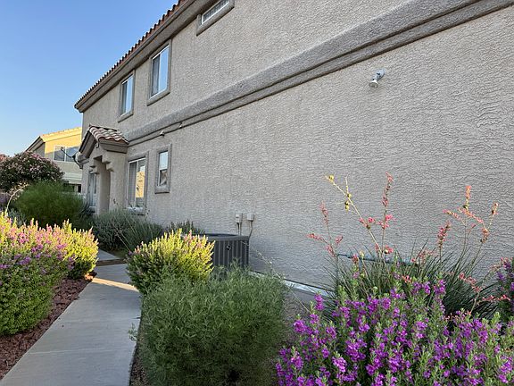 4th image of 6075 Washland Dr Unit 103