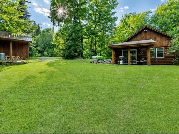 102 Vista Way, Pittsburg, NH 03592