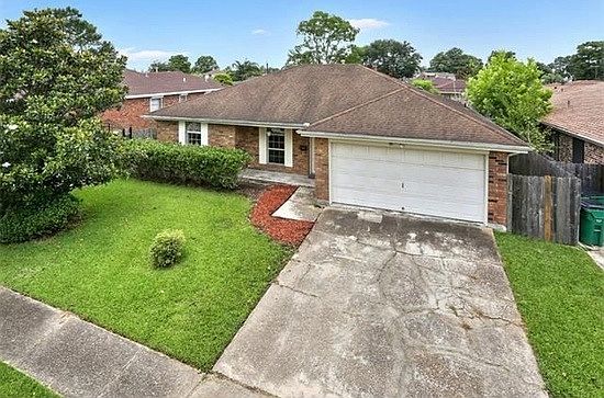1st image of 332 Sugarpine Dr