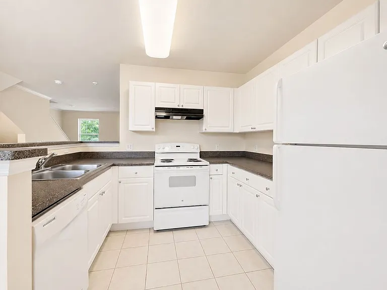 763 Siena Palm Dr — Photo 7