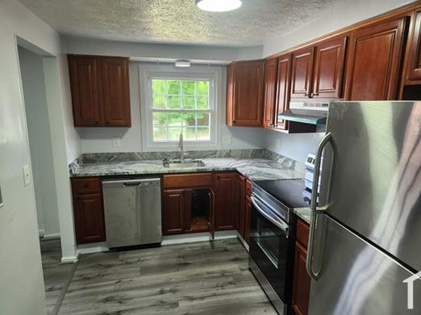 2430 Hollins Ferry Rd