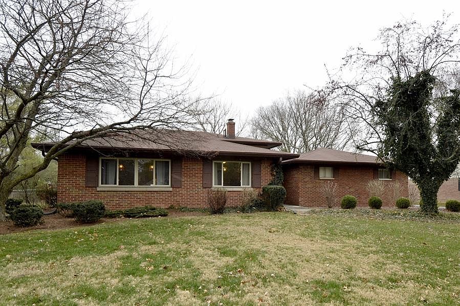 1st image of 7733 Susan Dr S