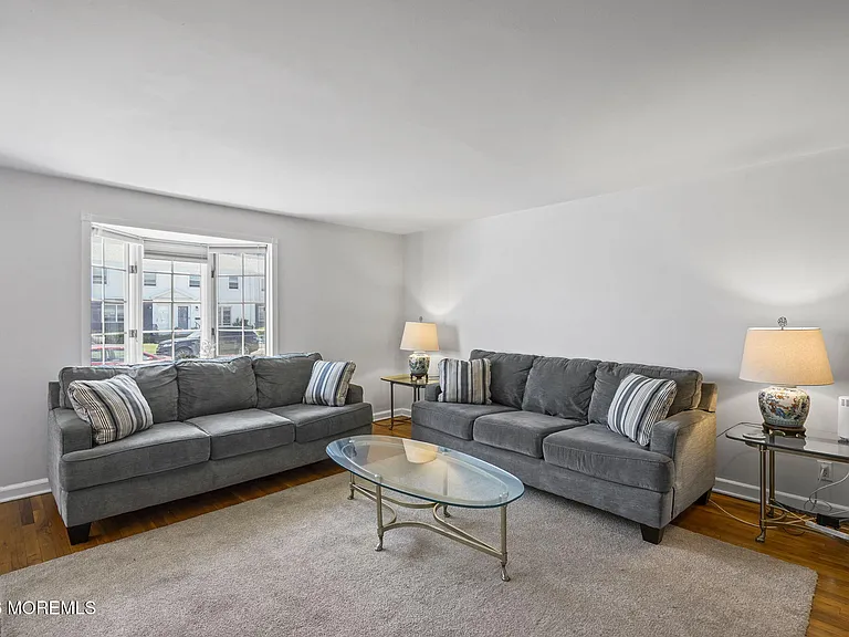 5 Vine Ct — Photo 5