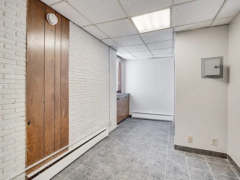 1605 Marshall STP, LLC — Photo 54
