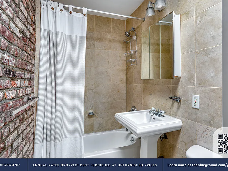 120 Christopher St #16 — Photo 13