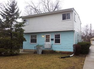 4877 N 55th St, Milwaukee, WI 53218