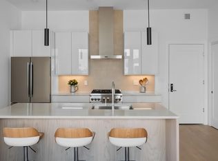 20 W 5th St #PENTHOUSE 6D, Boston, MA 02127