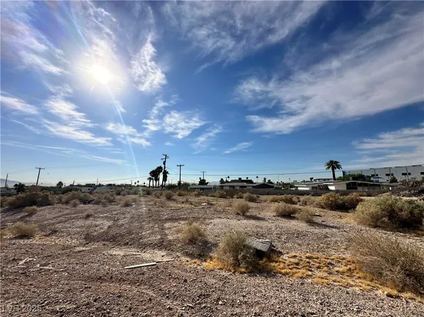 1 Windsor Ave, North Las Vegas, NV 89030