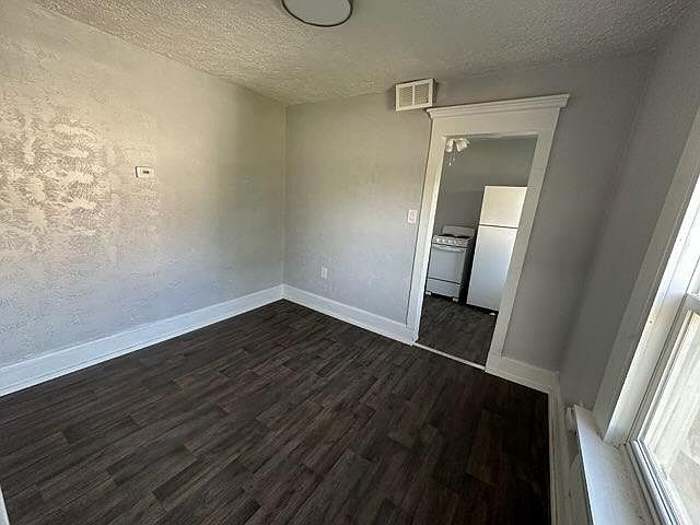 Unit Photo