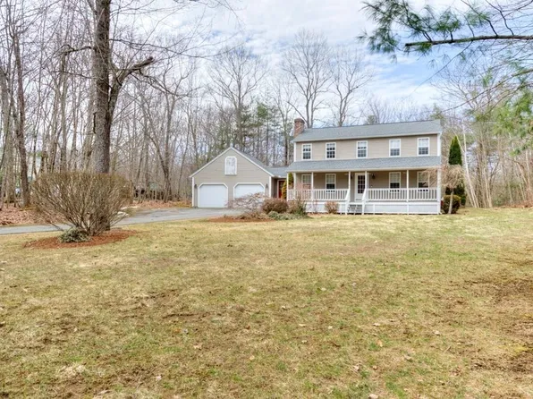 33 Dogwood Rd N, Hubbardston, MA 01452