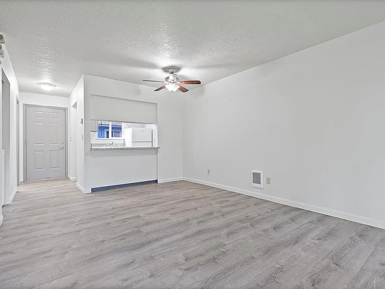 Powell Butte Townhomes — Photo 58