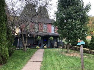 415 Commerce St, Wellsburg, WV 26070