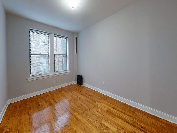 4th image of 529 W 179th St APT 4B