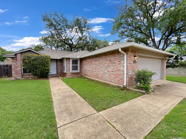 8624 Wood Falls Dr, San Antonio, TX 78251