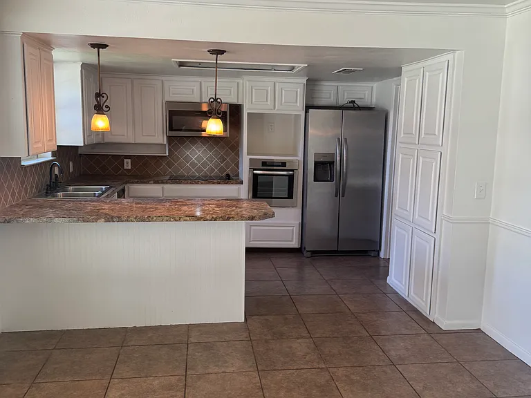 5605 Briargrove Dr — Photo 8