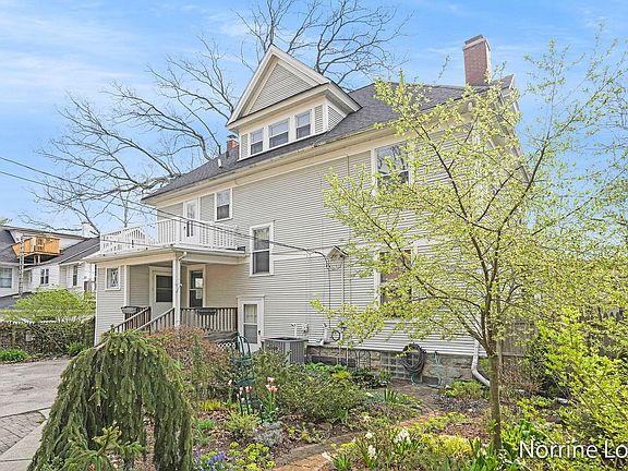 5th image of 265 Auburn Ave SE