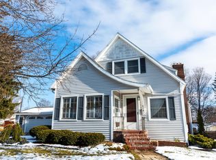 314 Pine St, Belding, MI 48809