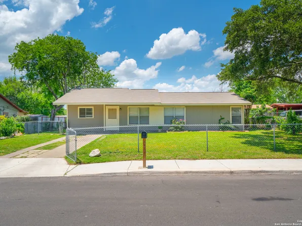 143 Chadwick Dr, San Antonio, TX 78227