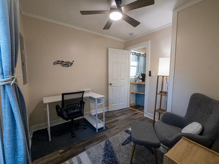 2141 Harrison Ave #1 — Photo 15