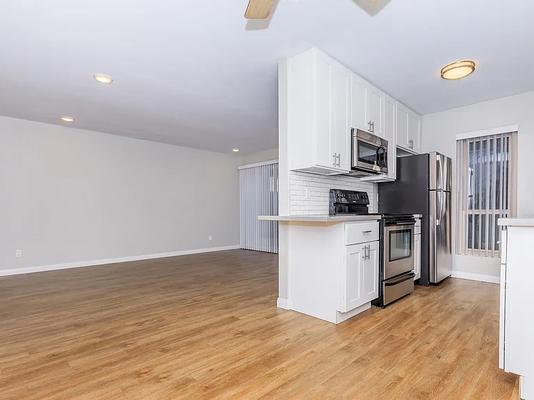 Ascent Apartment Homes — Photo 2
