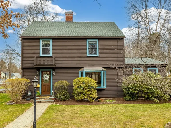 60 Massaco Street, Simsbury, CT 06070