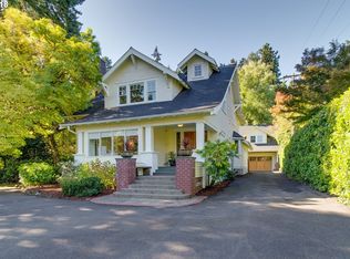 11639 S Riverwood Rd, Portland, OR 97219