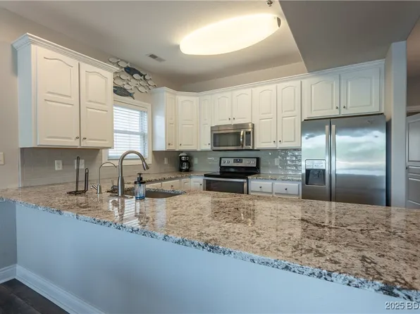 20314 Timberlake Village Dr #622, Rocky Mount, MO 65072